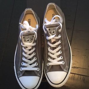Unisex converse shoes